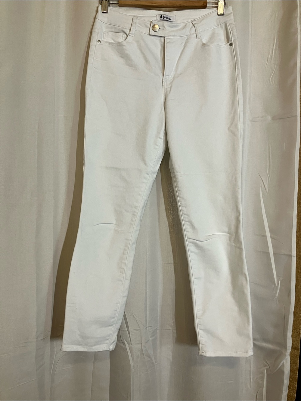 d. jeans White Straight Leg Jeans